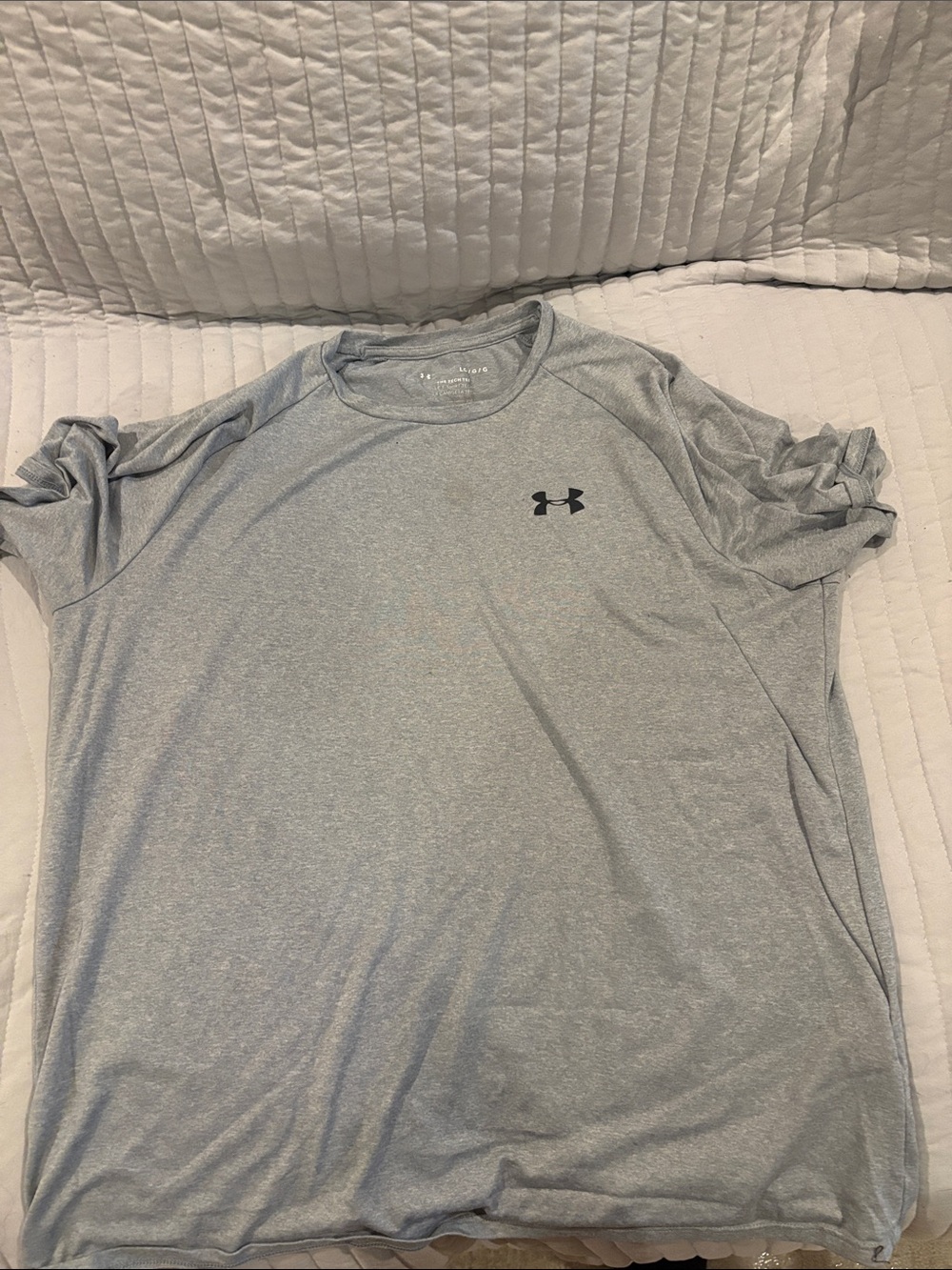 Under Armour Men's Short Sleeve Performance Tee - Light Gray with Black Logo